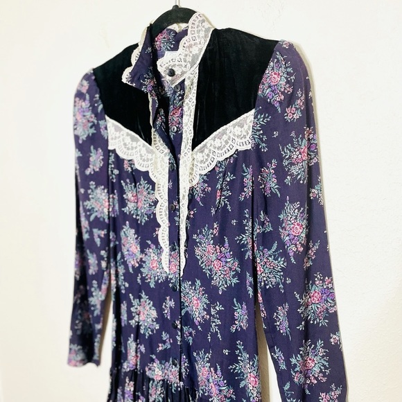 Vintage 70’s/80’s Gunne Sax Floral Midi Prarie Dress - Picture 9 of 9